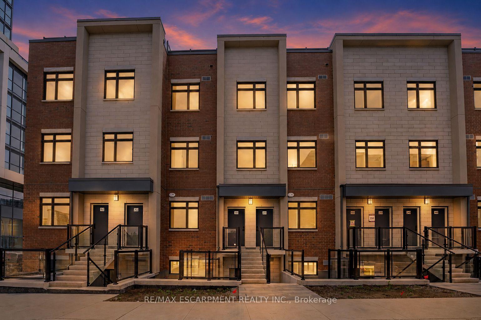 Photo 1 of Unit 251, 1075 Douglas McCurdy Common, Mississauga, Lakeview — HOMEH