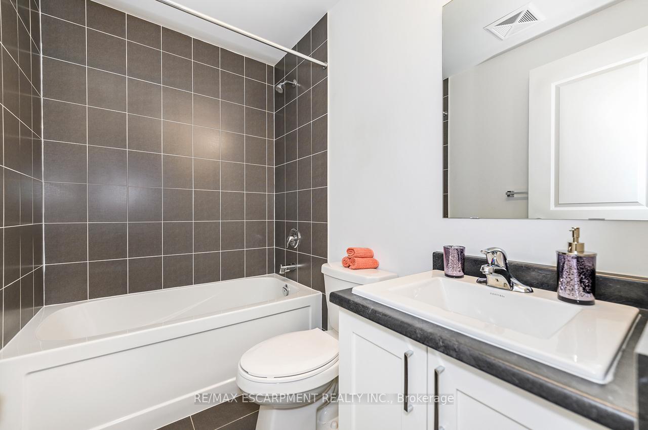 Photo 22 of Unit 251, 1075 Douglas McCurdy Common, Mississauga, Lakeview — HOMEH