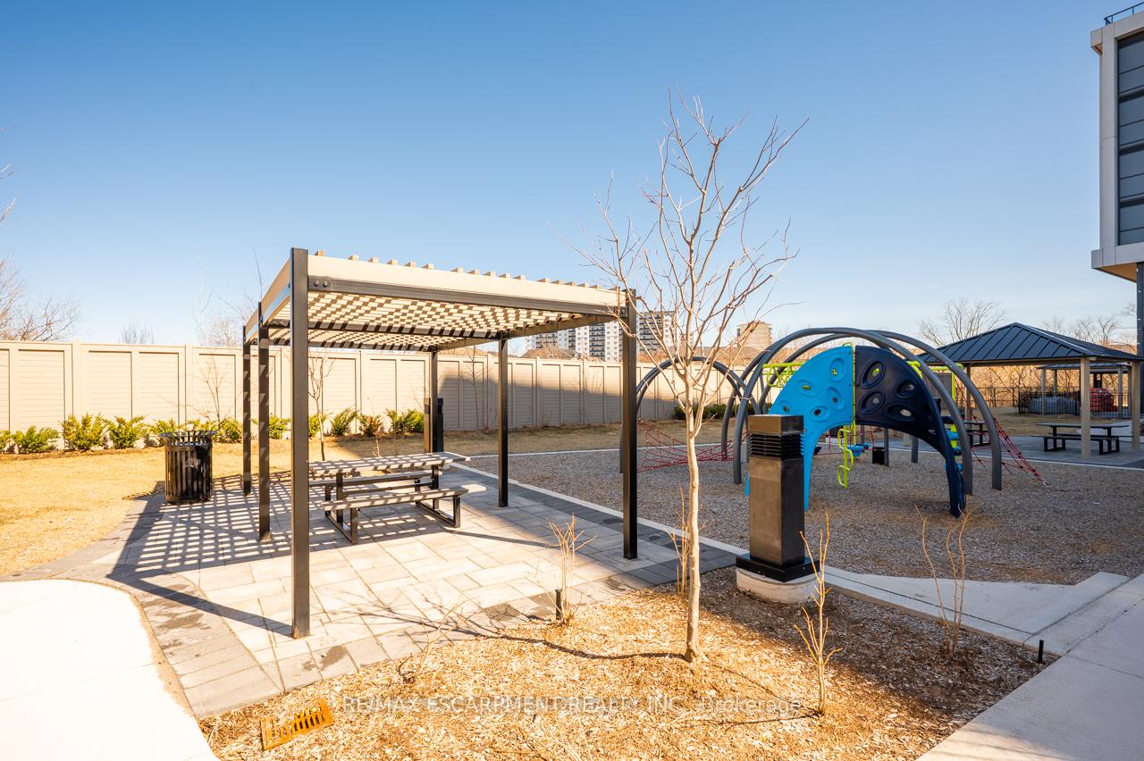 Photo 36 of Unit 251, 1075 Douglas McCurdy Common, Mississauga, Lakeview — HOMEH