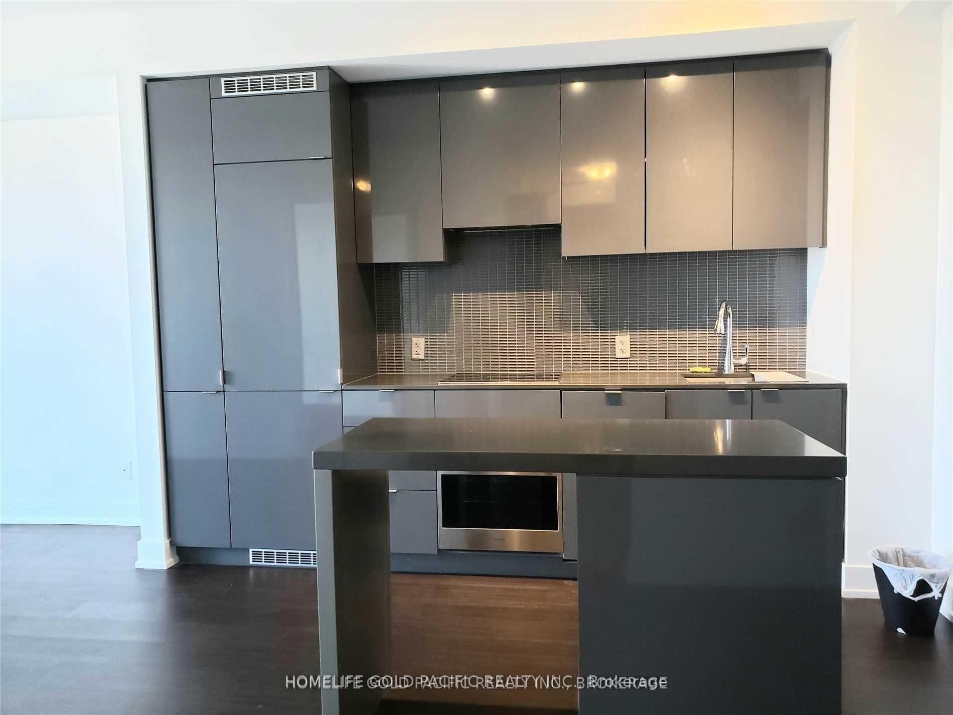 Photo 7 of Unit 3406, 7 Grenville Street, Toronto, Bay Street Corridor — HOMEH