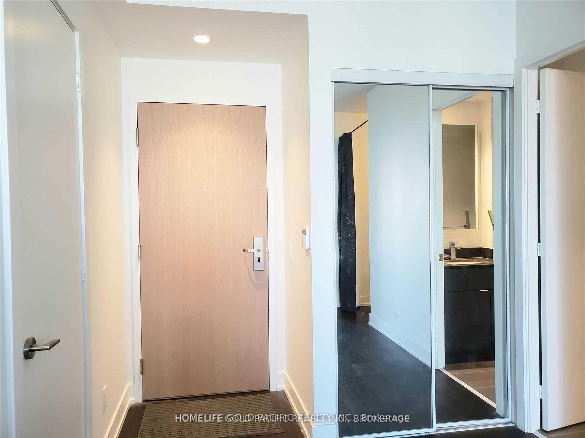 Photo 9 of Unit 3406, 7 Grenville Street, Toronto, Bay Street Corridor — HOMEH