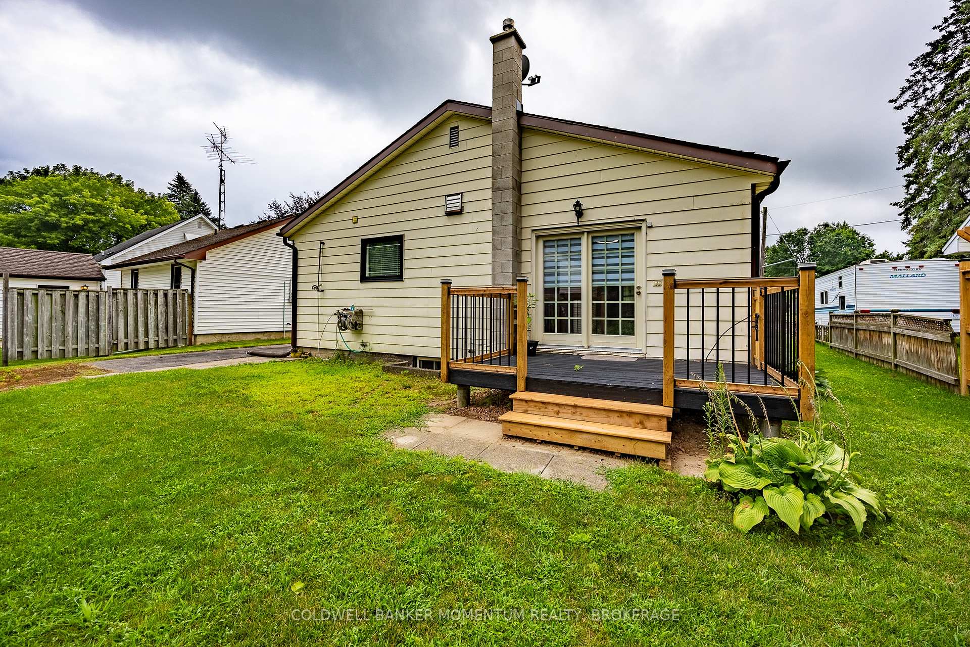 Photo 3 of 55716 Main Street, Bayham, Straffordville — HOMEH
