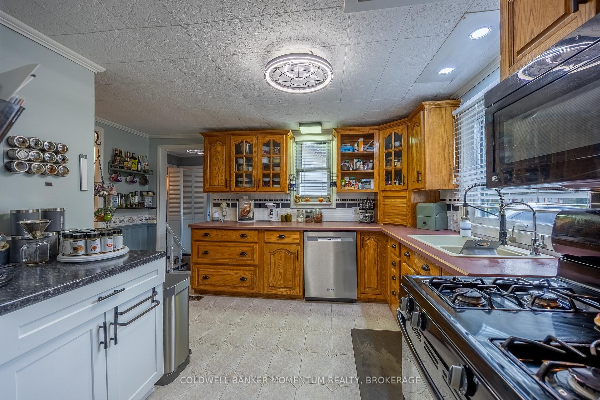 Photo 13 of 55716 Main Street, Bayham, Straffordville — HOMEH