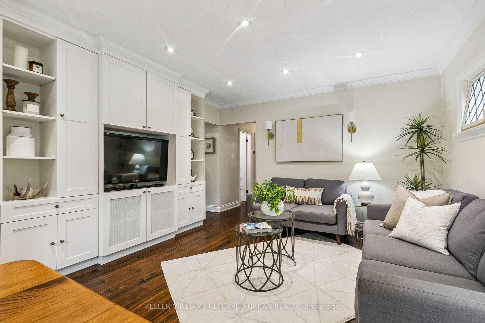 Photo 15 of 36 Vernadale Crescent, Scarborough, Clairlea-Birchmount — HOMEH