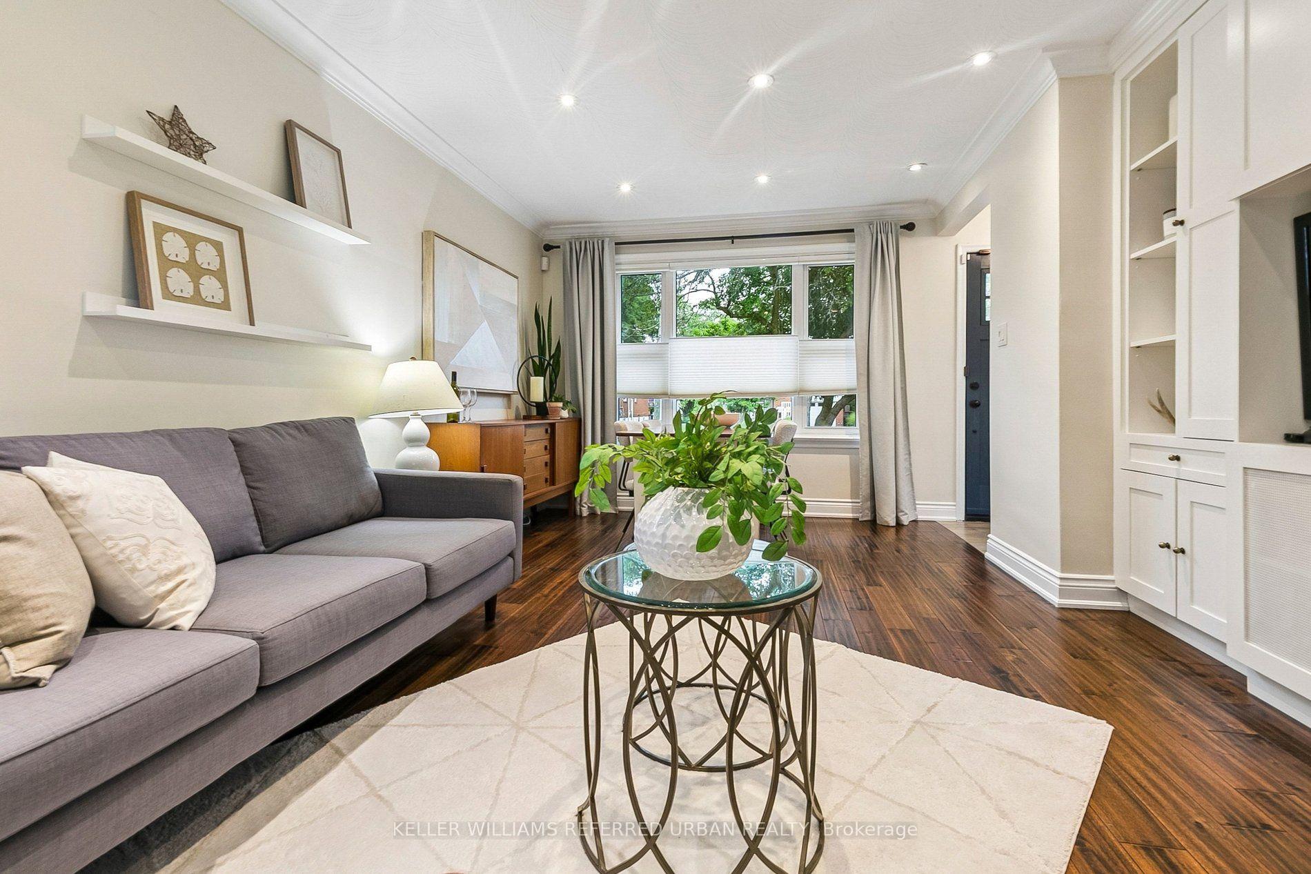 Photo 20 of 36 Vernadale Crescent, Scarborough, Clairlea-Birchmount — HOMEH