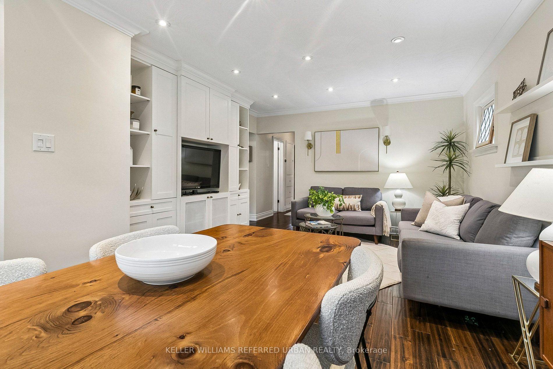 Photo 23 of 36 Vernadale Crescent, Scarborough, Clairlea-Birchmount — HOMEH