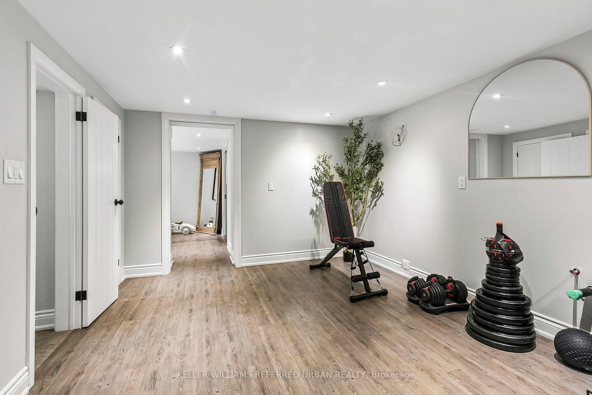 Photo 46 of 36 Vernadale Crescent, Scarborough, Clairlea-Birchmount — HOMEH