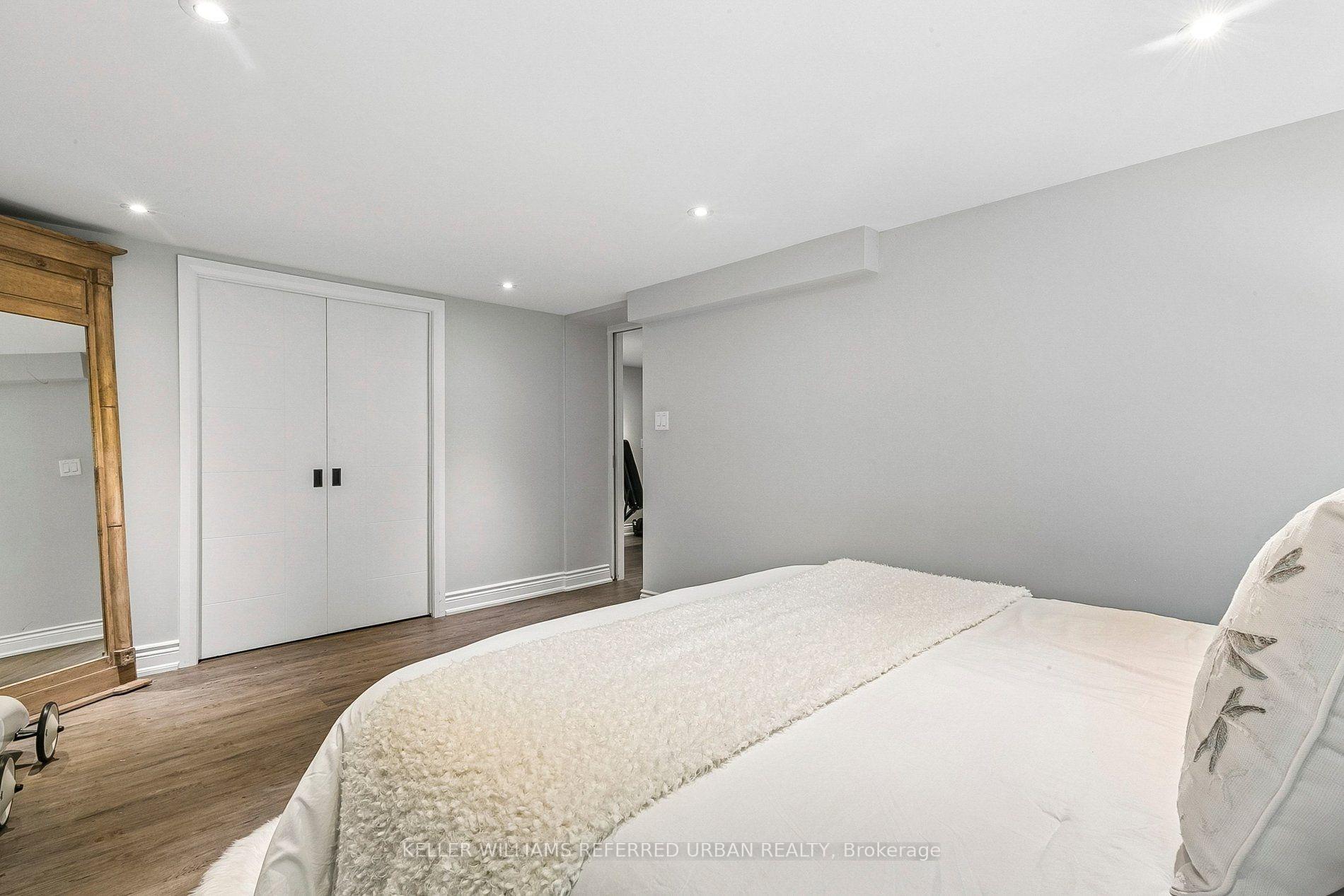 Photo 50 of 36 Vernadale Crescent, Scarborough, Clairlea-Birchmount — HOMEH