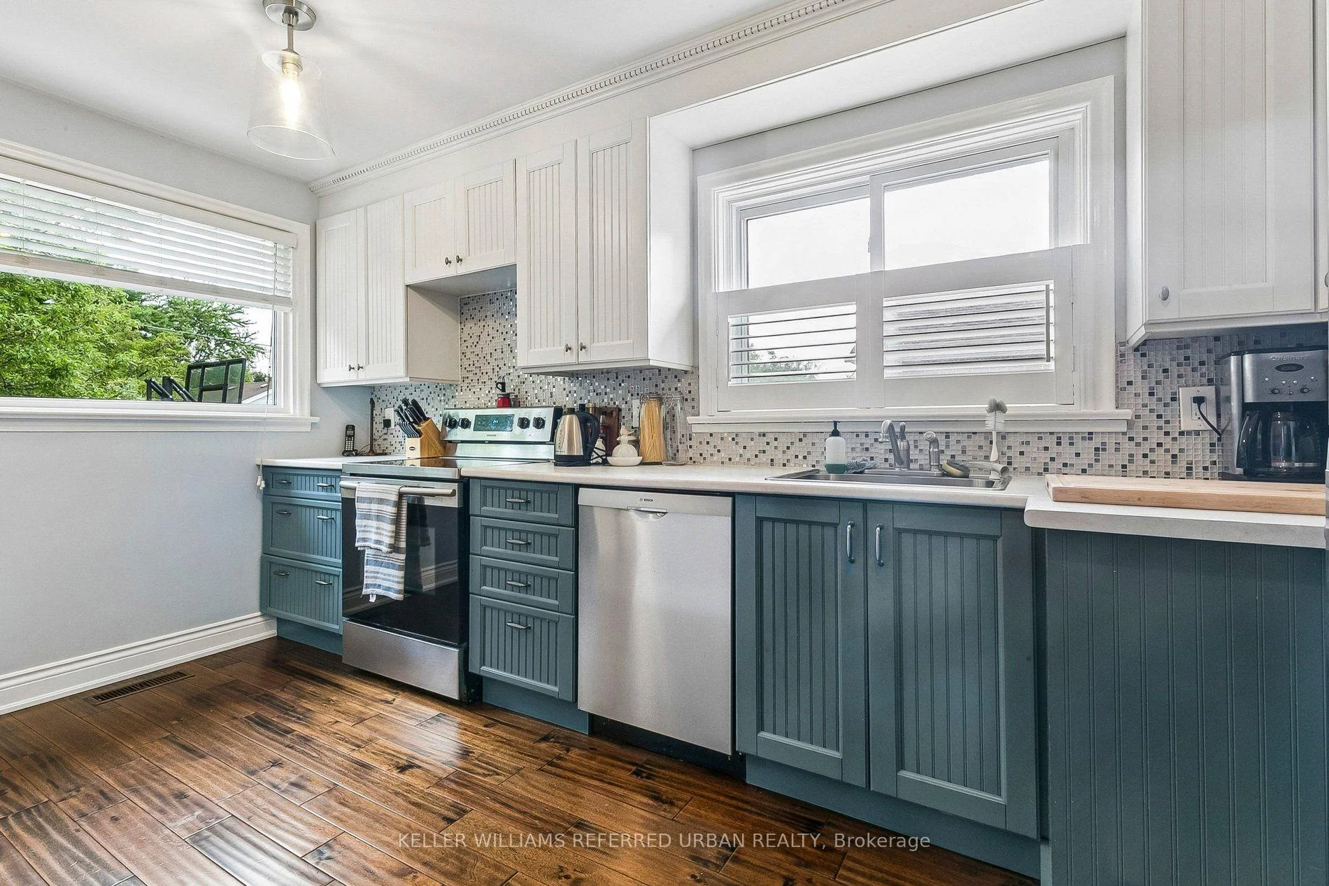 Photo 30 of 36 Vernadale Crescent, Scarborough, Clairlea-Birchmount — HOMEH