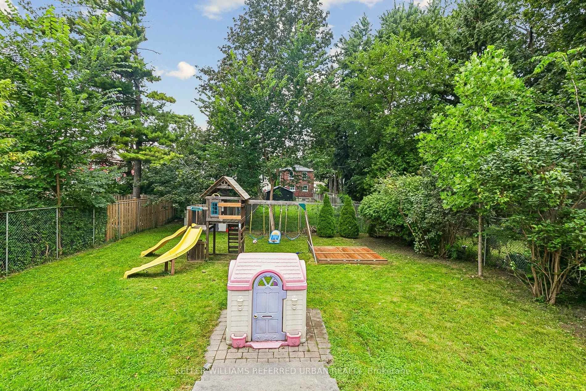 Photo 60 of 36 Vernadale Crescent, Scarborough, Clairlea-Birchmount — HOMEH