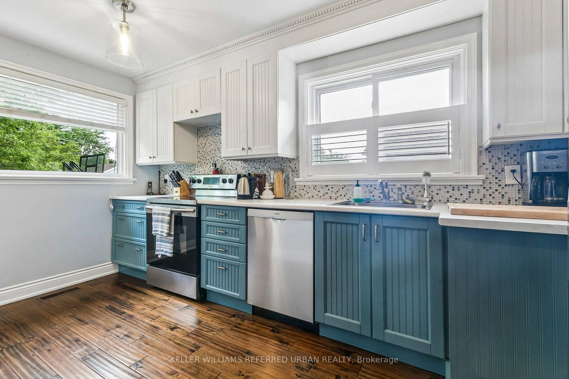 Photo 34 of 36 Vernadale Crescent, Scarborough, Clairlea-Birchmount — HOMEH