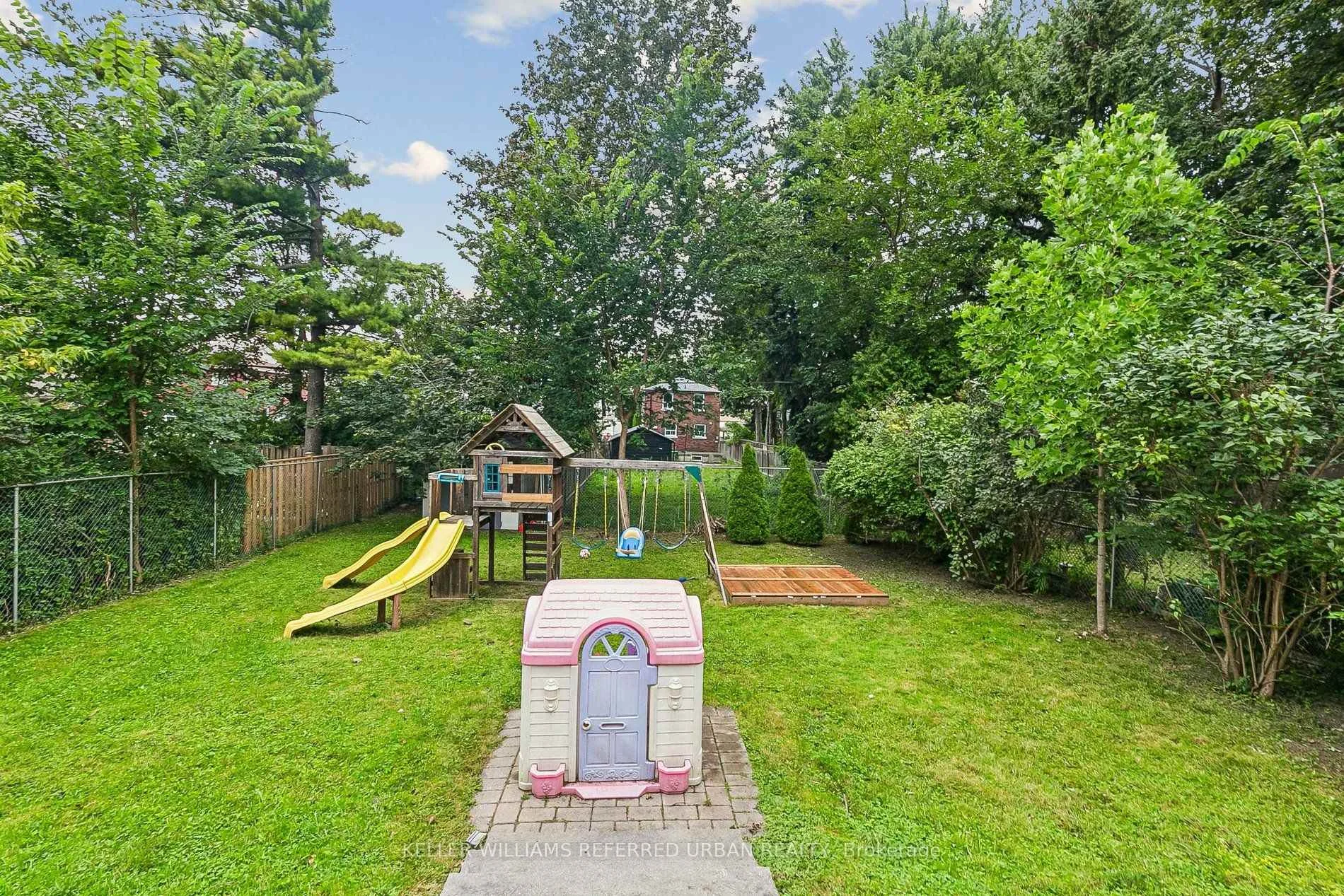 Photo 61 of 36 Vernadale Crescent, Scarborough, Clairlea-Birchmount — HOMEH