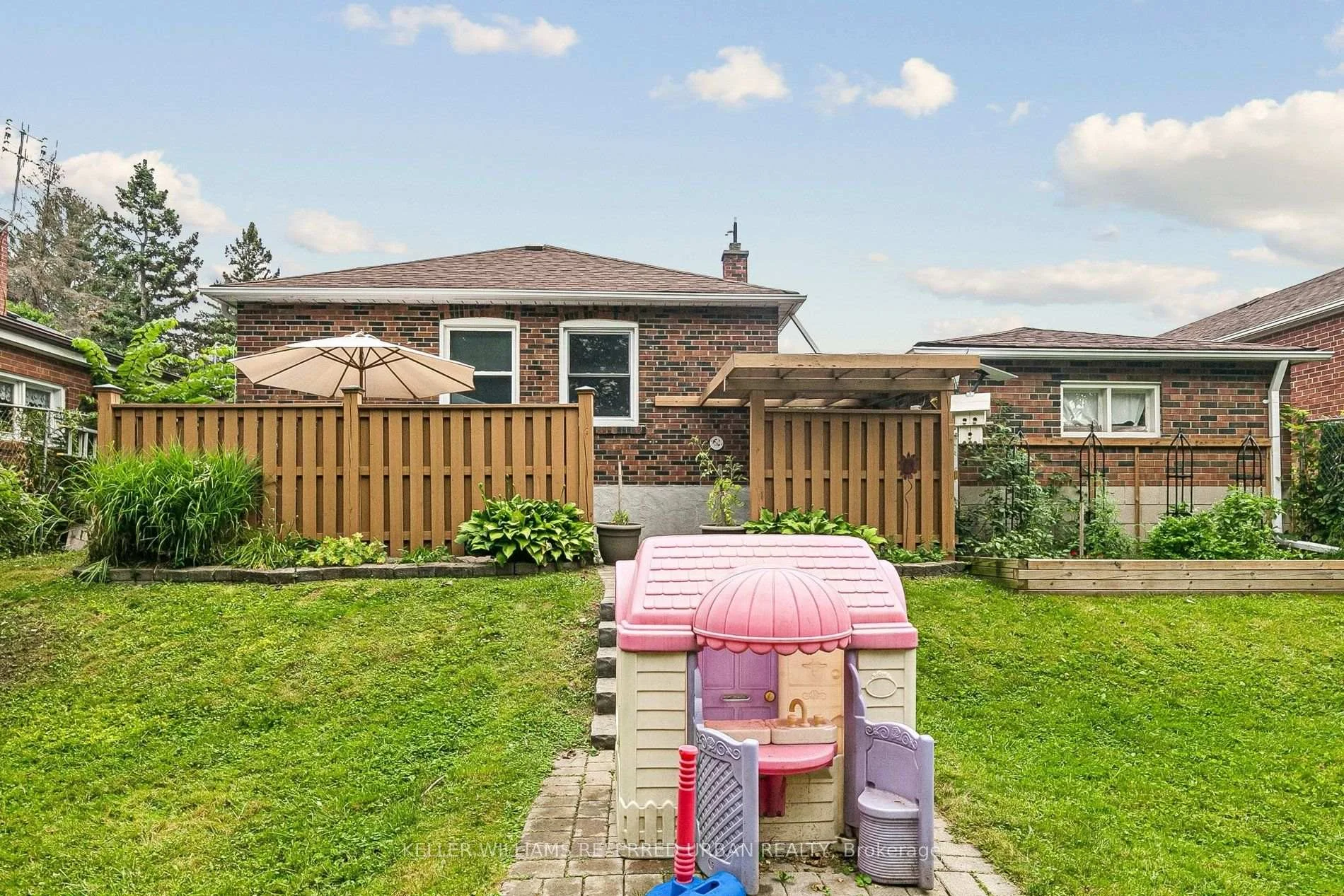 Photo 67 of 36 Vernadale Crescent, Scarborough, Clairlea-Birchmount — HOMEH