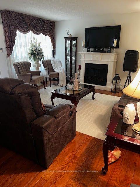 Photo 21 of 49 Dobson Drive, Ajax, Central — HOMEH