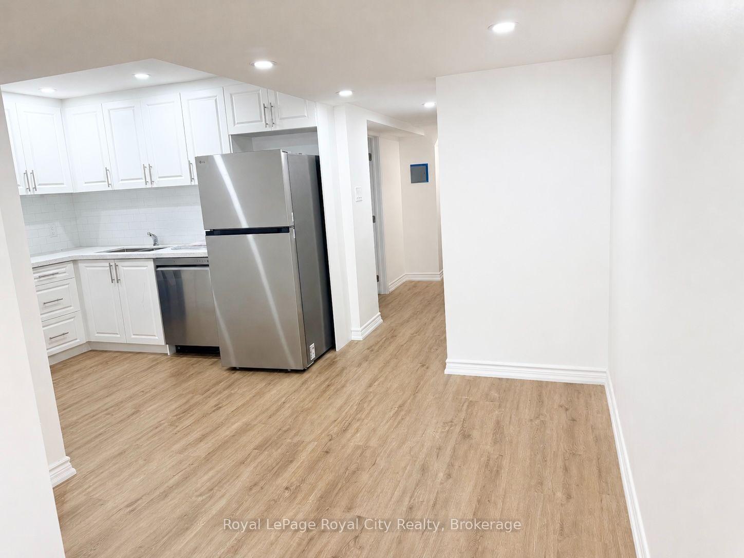 Photo 9 of 34 John Brabson Crescent, Guelph, Kortright East — HOMEH