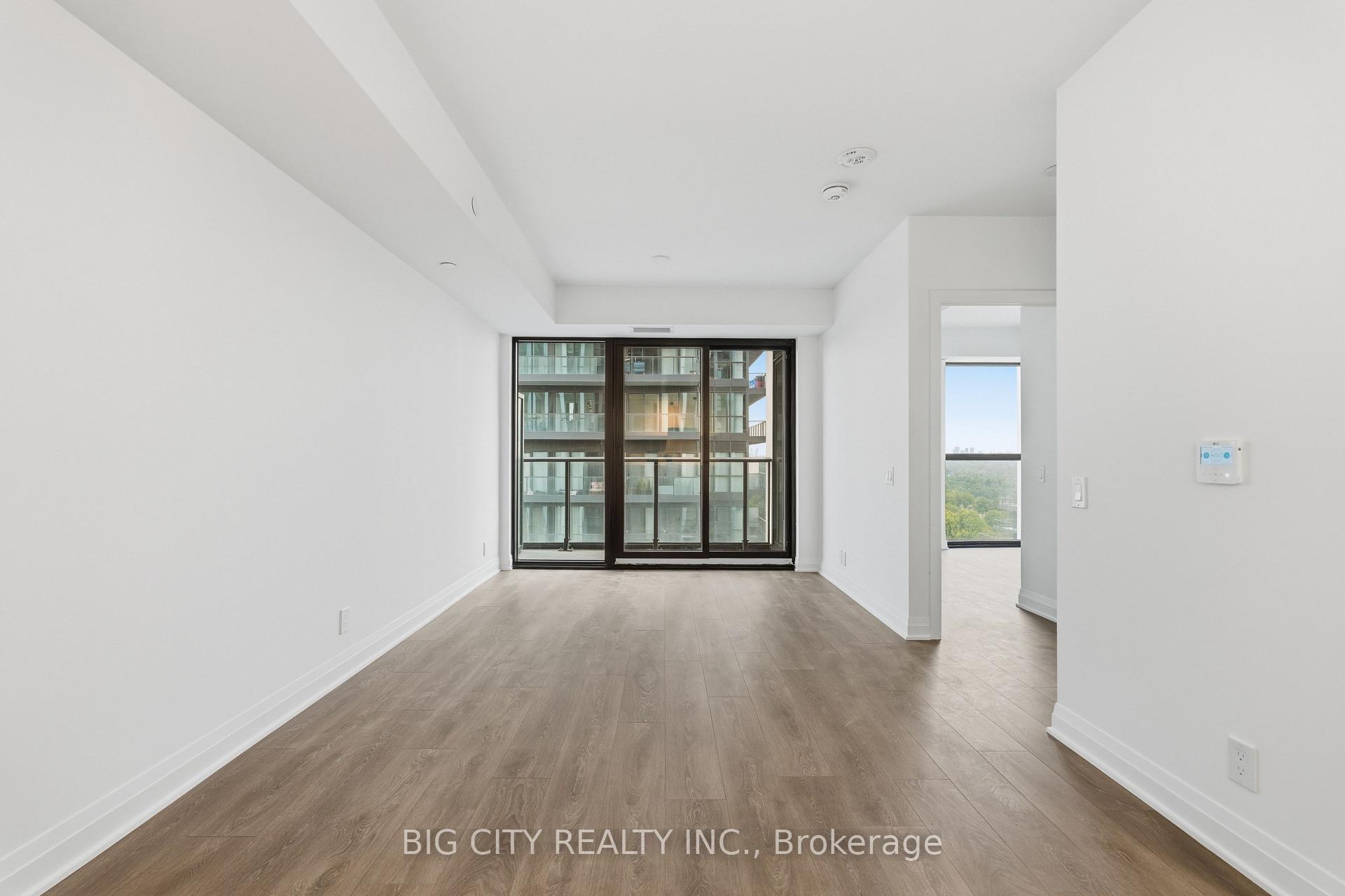 Photo 5 of Unit 1606, 25 Frederick Todd Way, Toronto, Thorncliffe Park — HOMEH