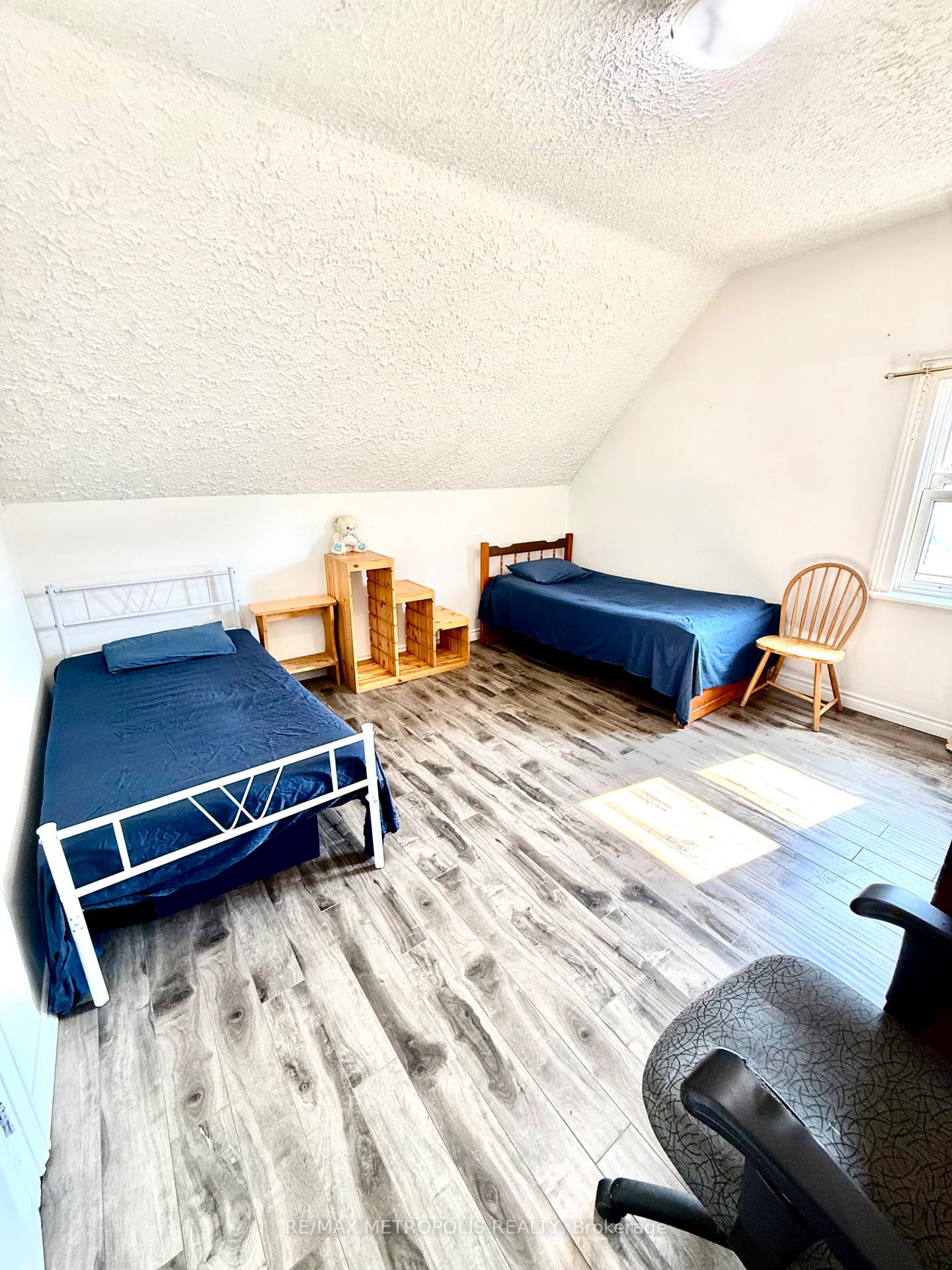 Photo 23 of 175 Celina Street, Oshawa, Central — HOMEH