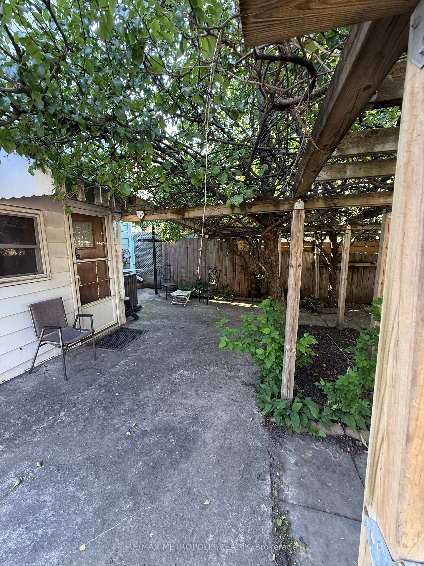 Photo 41 of 175 Celina Street, Oshawa, Central — HOMEH