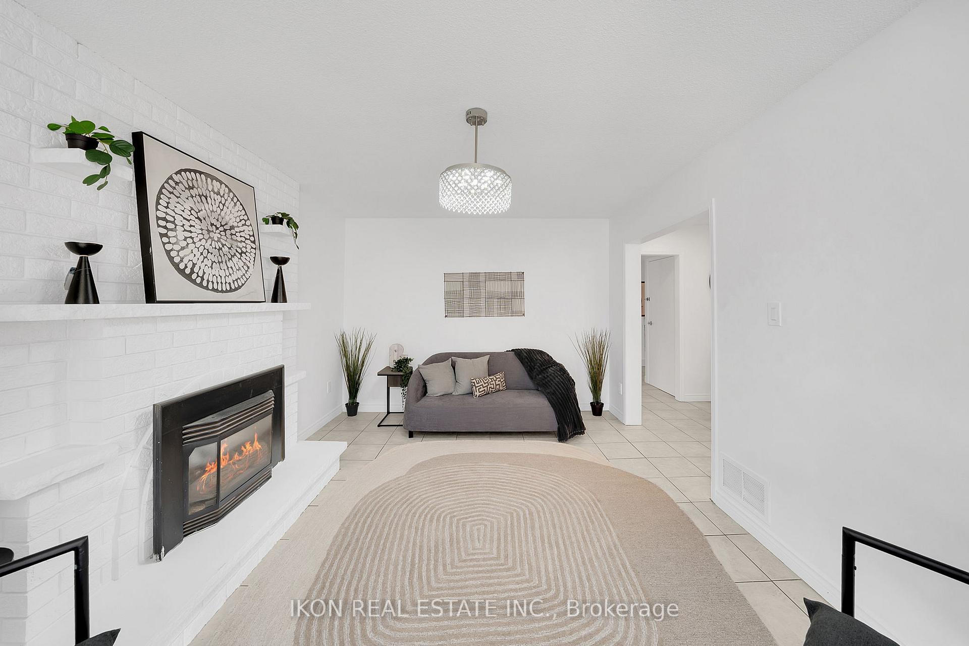 Photo 15 of 182 Tall Grass Trail, Vaughan, East Woodbridge — HOMEH