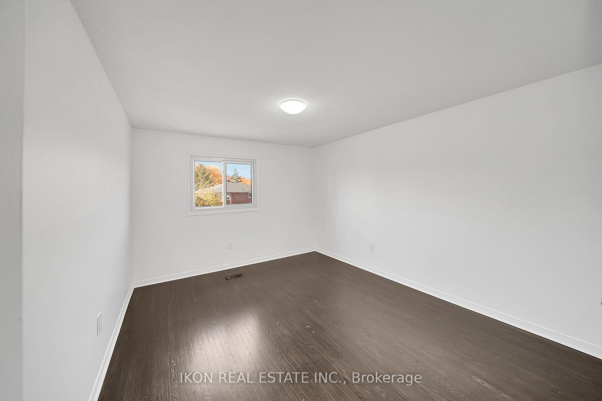 Photo 22 of 182 Tall Grass Trail, Vaughan, East Woodbridge — HOMEH