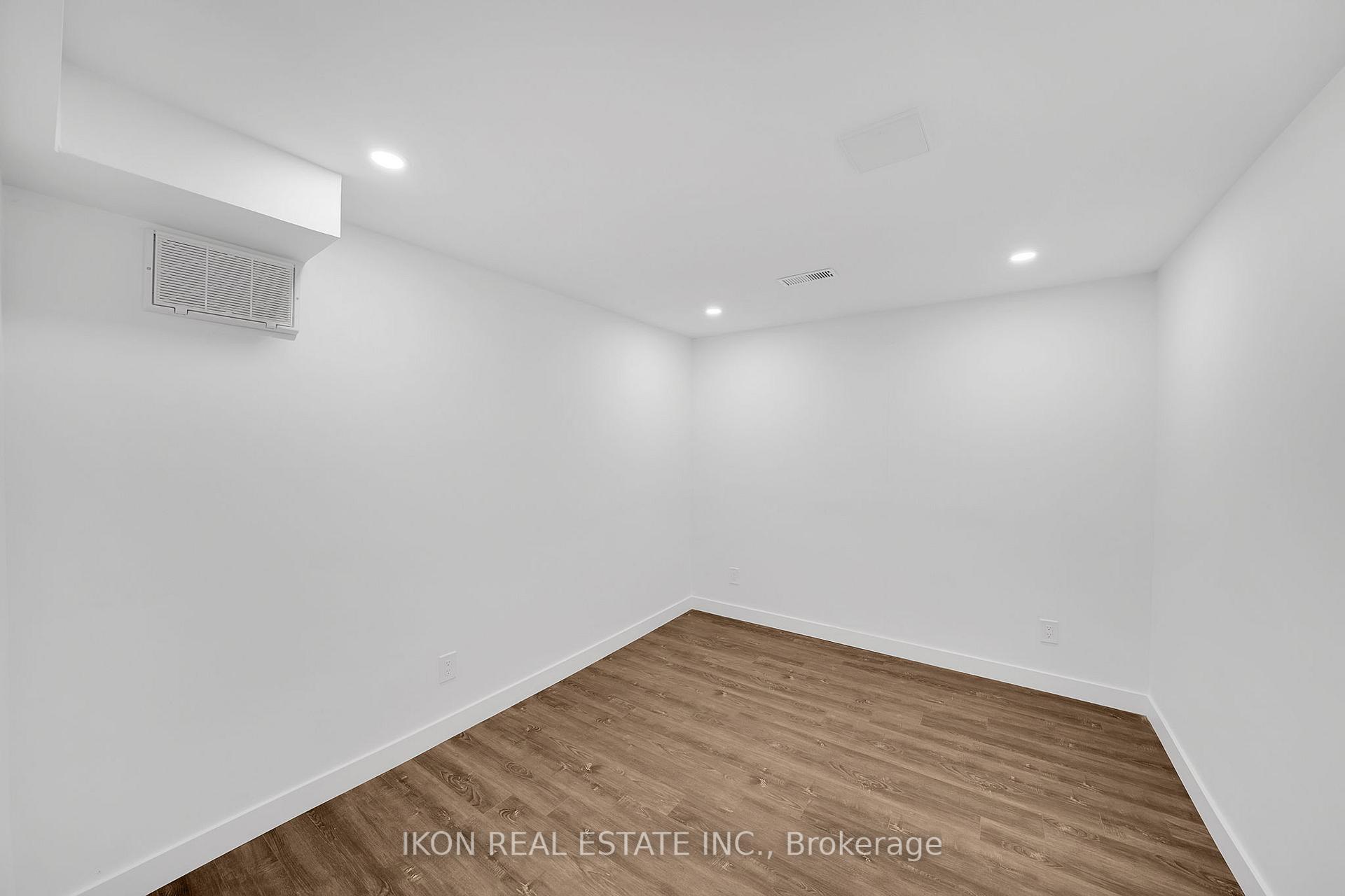 Photo 27 of 182 Tall Grass Trail, Vaughan, East Woodbridge — HOMEH