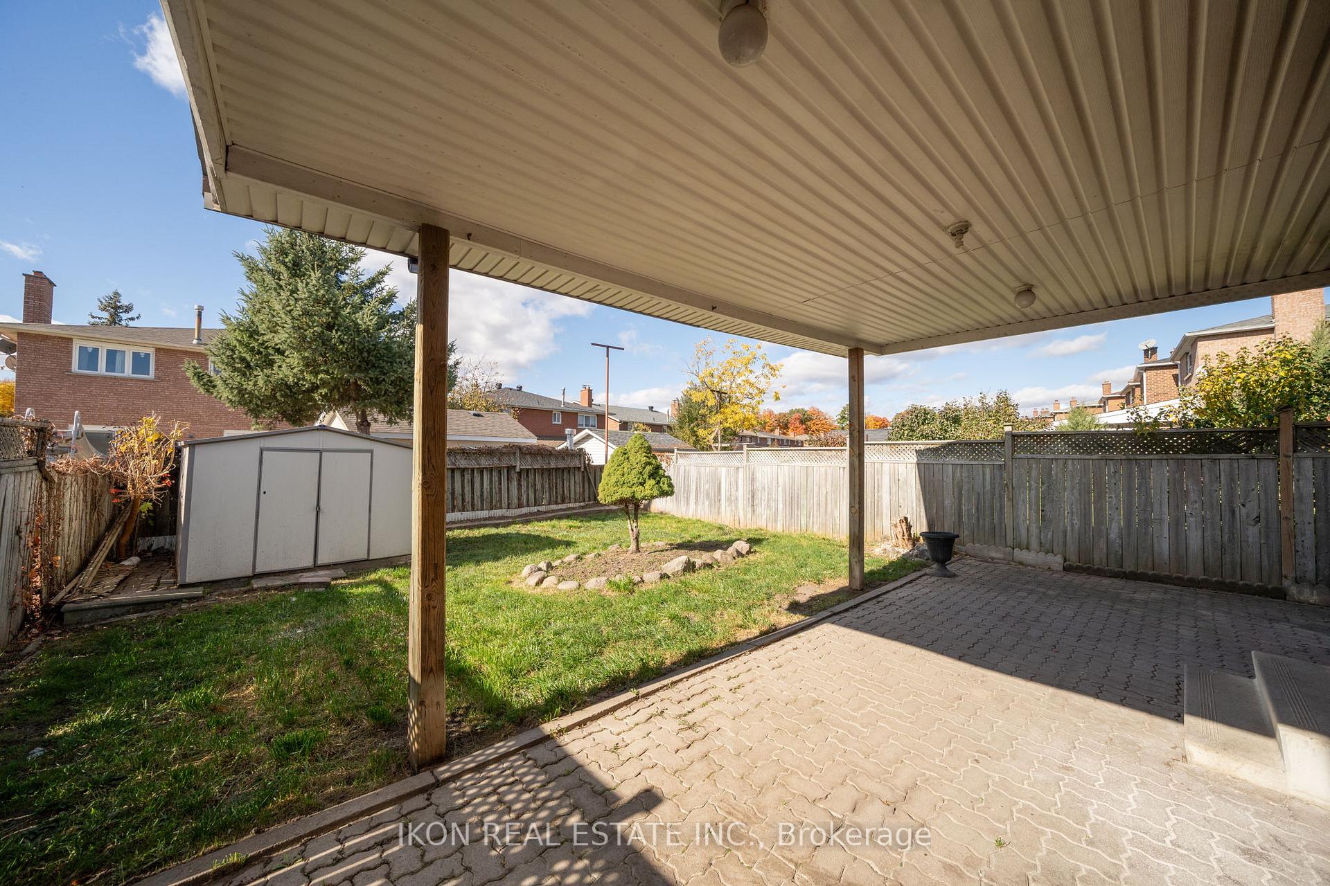 Photo 32 of 182 Tall Grass Trail, Vaughan, East Woodbridge — HOMEH