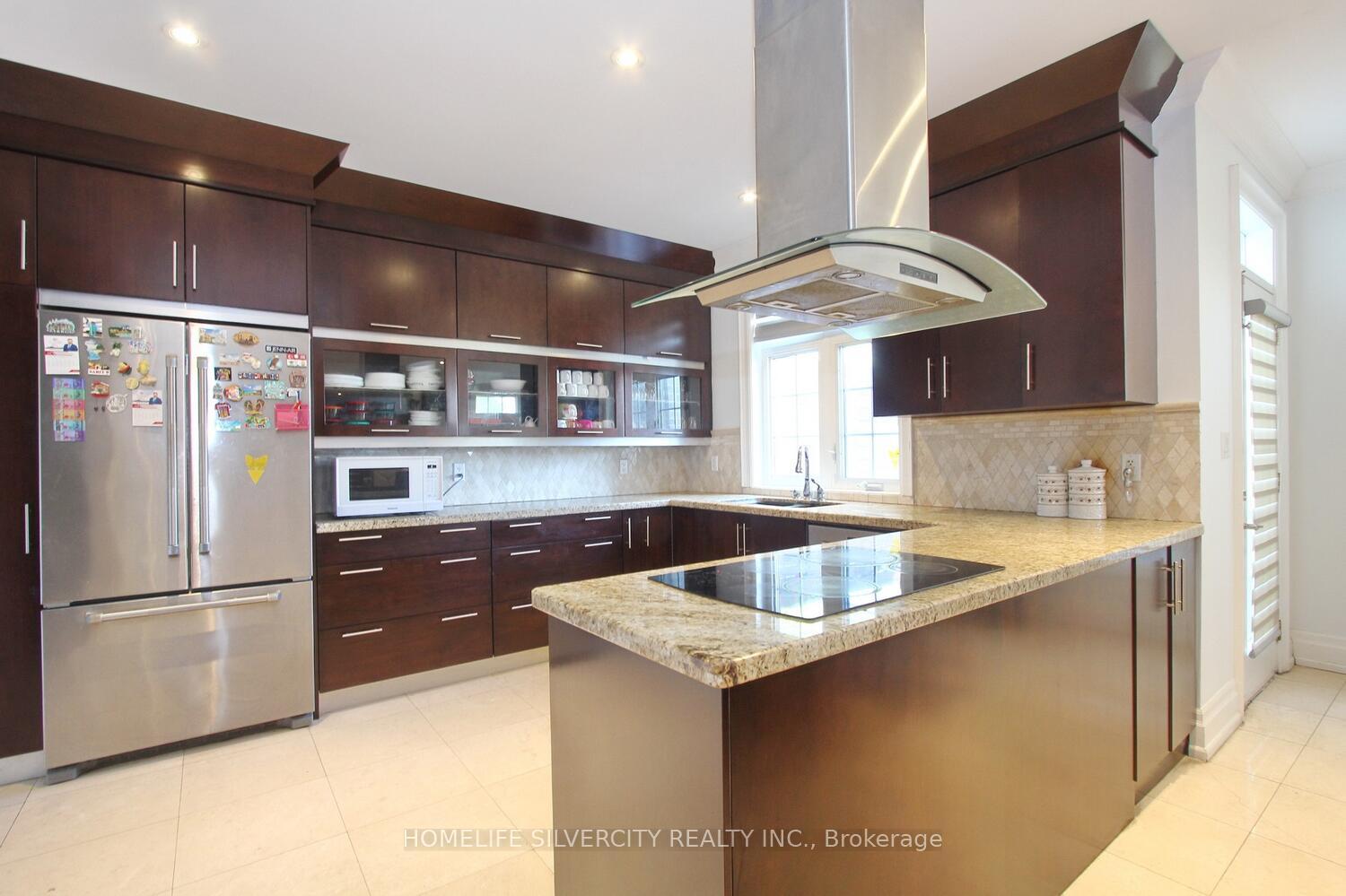 Photo 13 of 4 Byng Avenue, Etobicoke, Elms-Old Rexdale — HOMEH