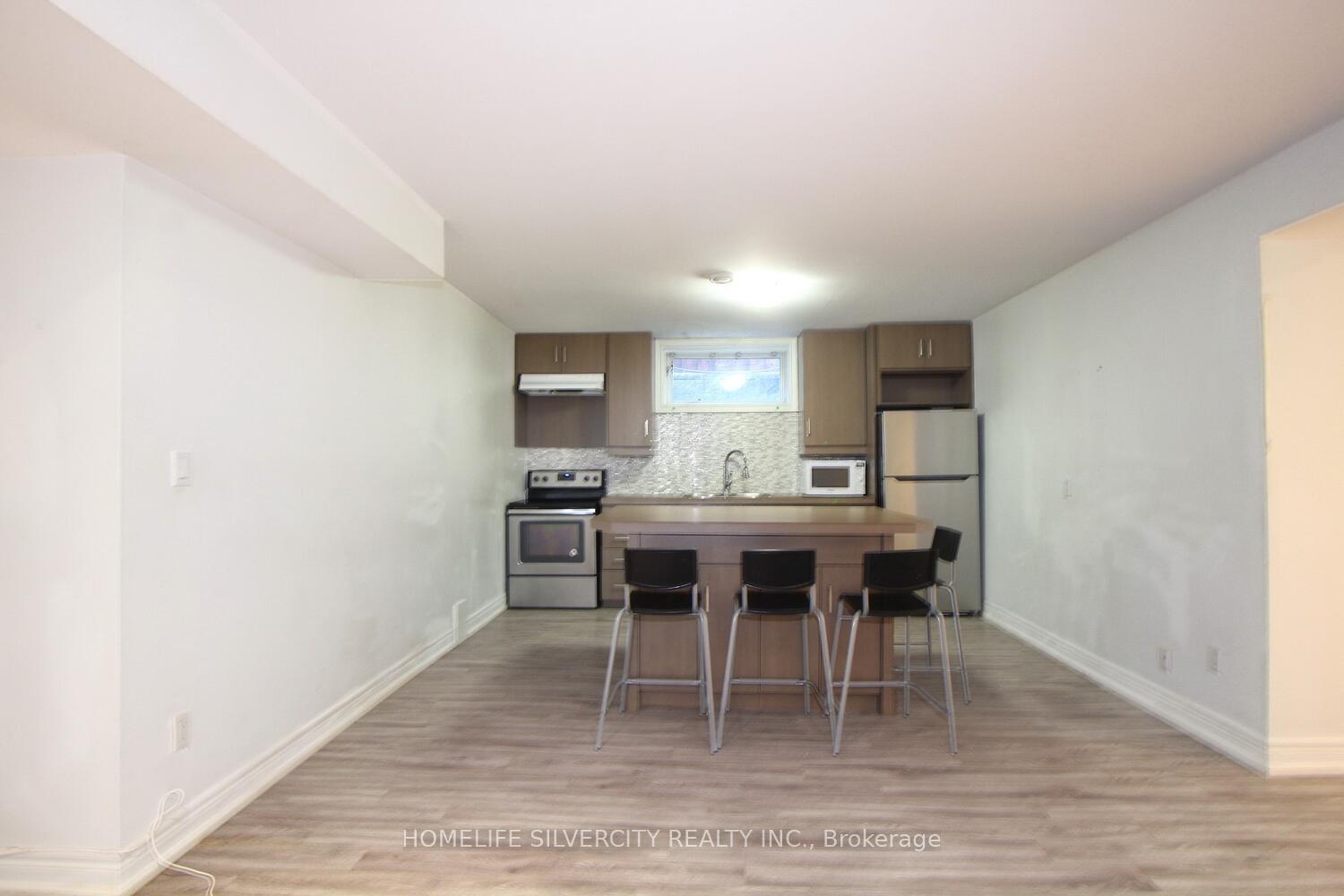Photo 43 of 4 Byng Avenue, Etobicoke, Elms-Old Rexdale — HOMEH