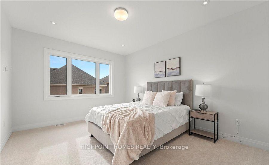 Photo 25 of 77 Schmeltzer Crescent, Richmond Hill, Rural Richmond Hill — HOMEH