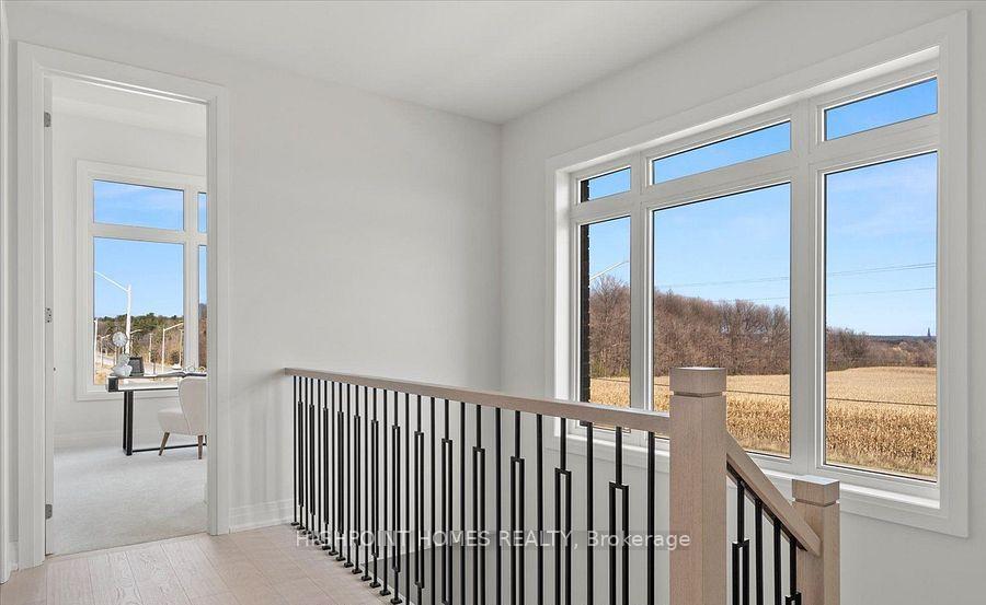 Photo 34 of 77 Schmeltzer Crescent, Richmond Hill, Rural Richmond Hill — HOMEH