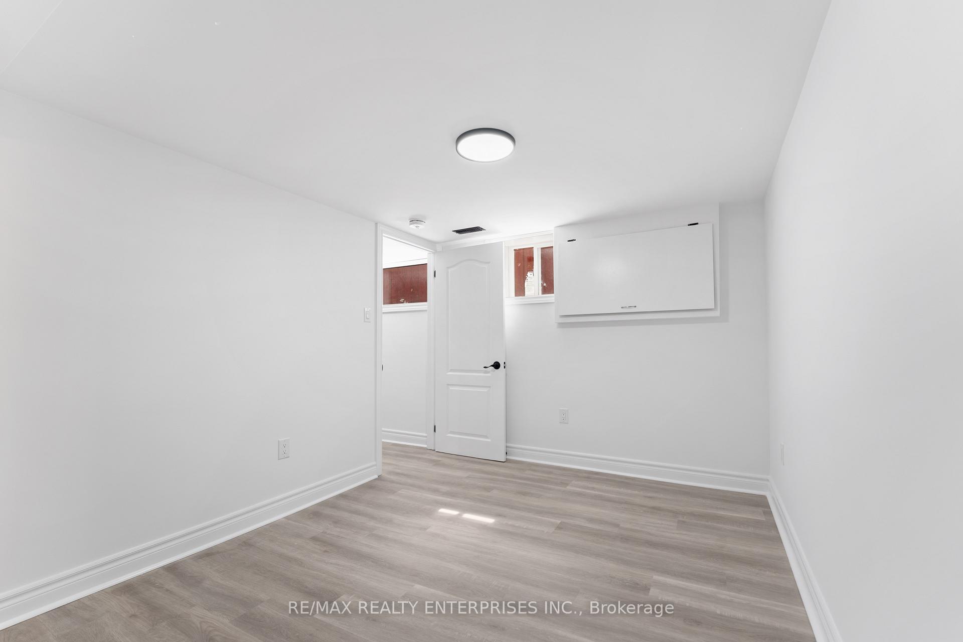 Photo 11 of Unit BSMT, 3 Dallyn Crescent, Scarborough, Eglinton East — HOMEH