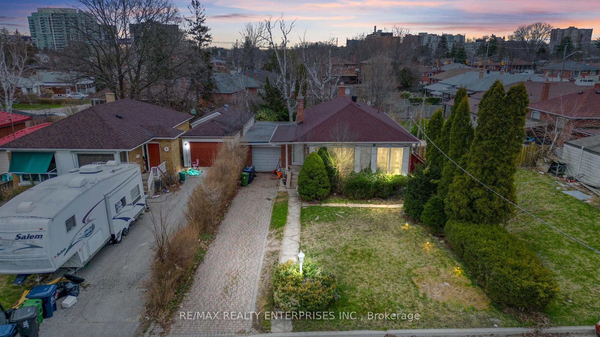Photo 14 of Unit BSMT, 3 Dallyn Crescent, Scarborough, Eglinton East — HOMEH