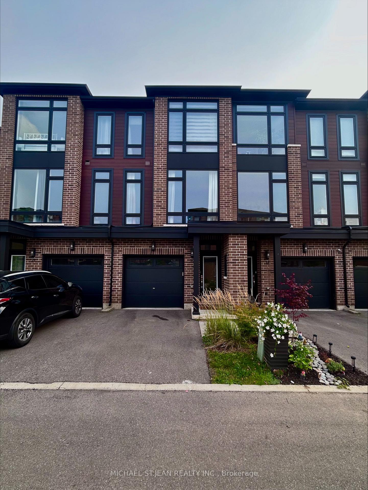 Photo 1 of Unit 20, 270 Melvin Avenue, Hamilton, McQuesten — HOMEH