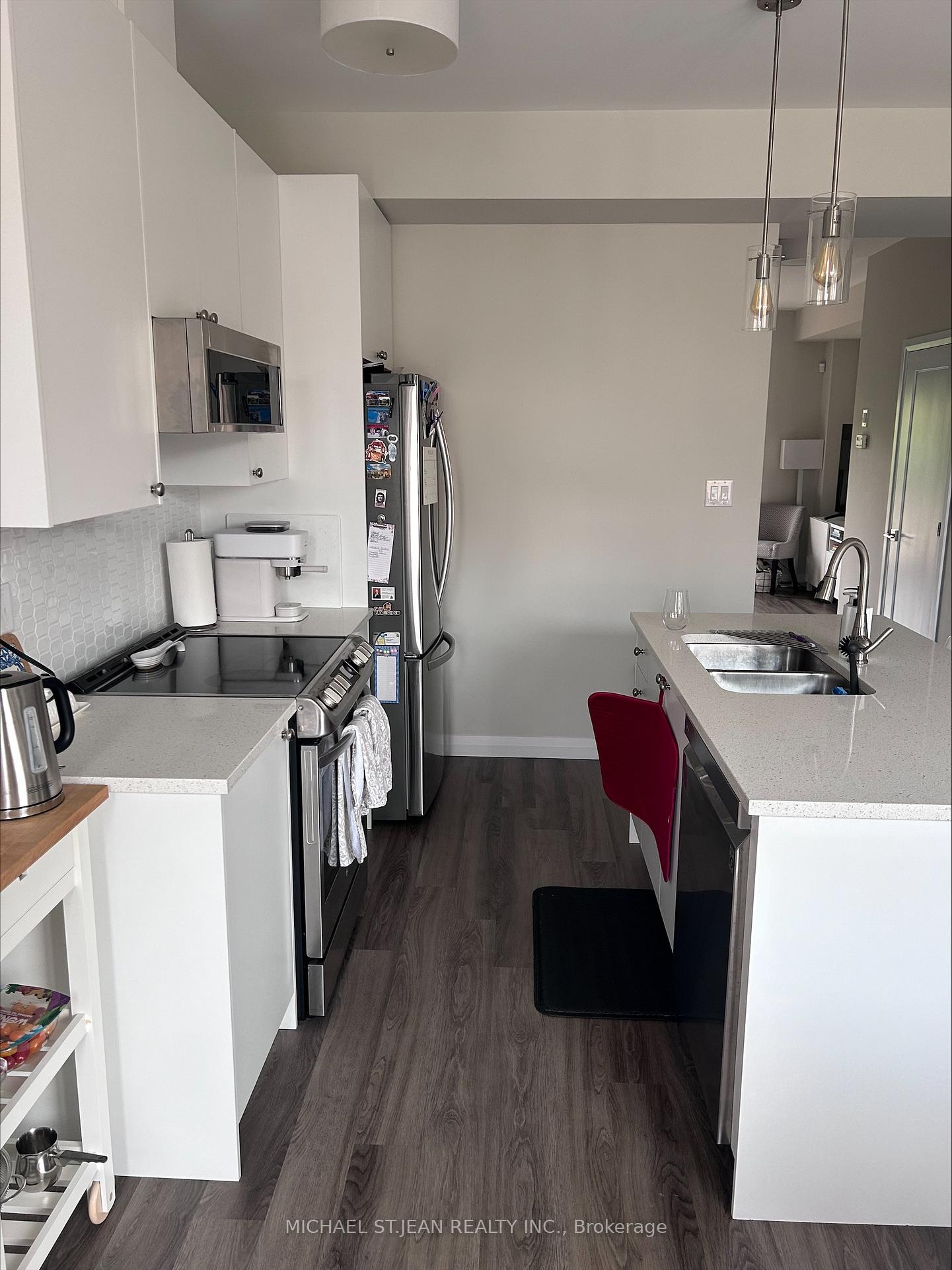 Photo 4 of Unit 20, 270 Melvin Avenue, Hamilton, McQuesten — HOMEH