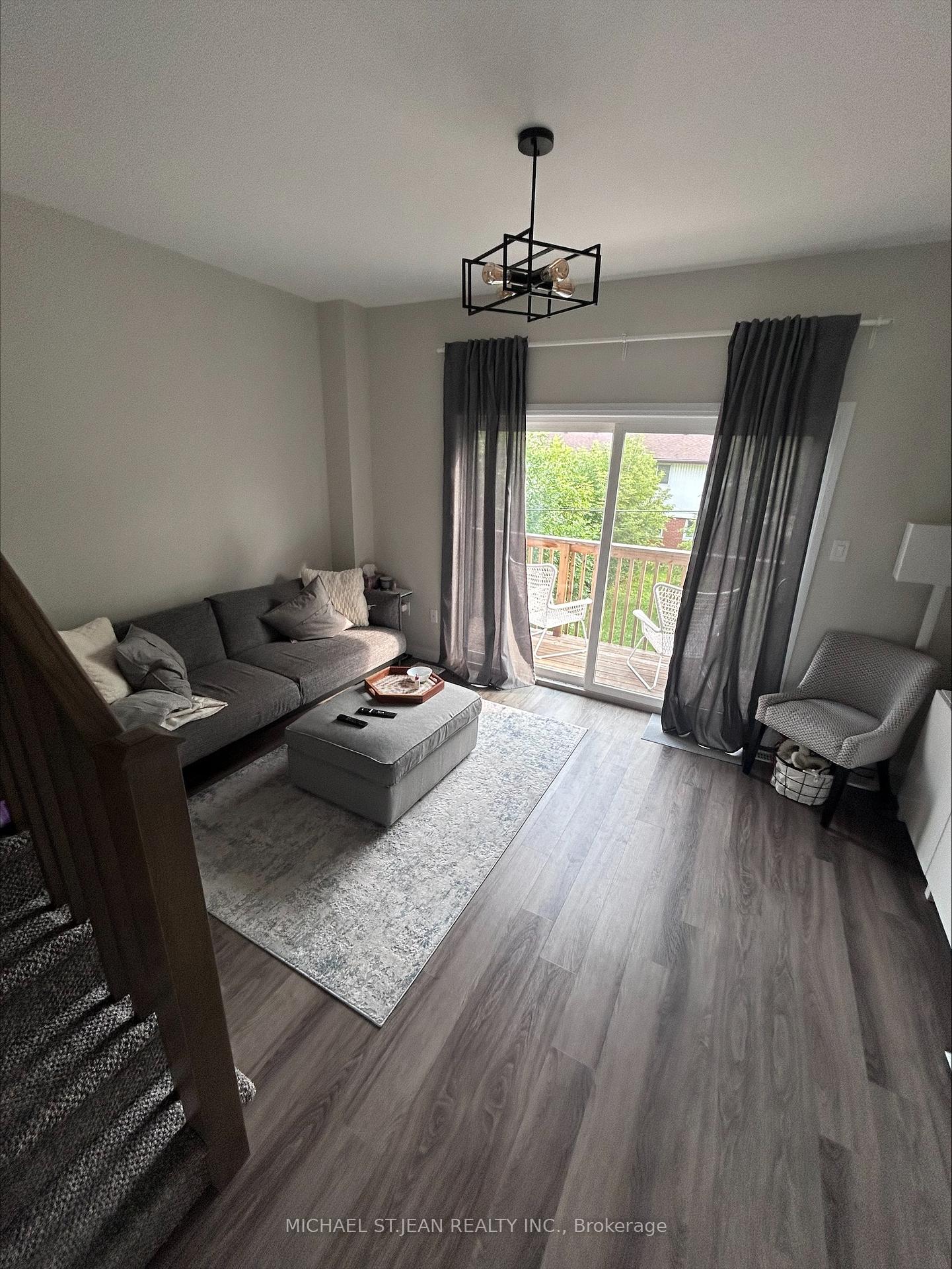 Photo 7 of Unit 20, 270 Melvin Avenue, Hamilton, McQuesten — HOMEH