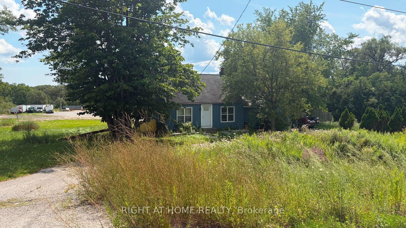 Photo of 3315 Hwy 7