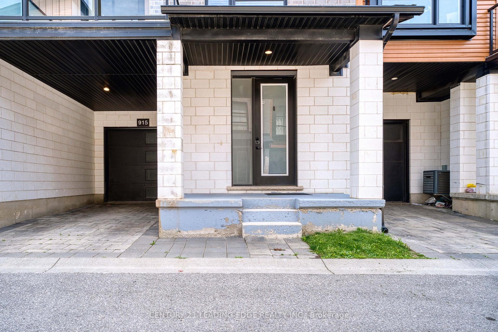 Photo 3 of 915 Georgetown Drive, London, North M — HOMEH