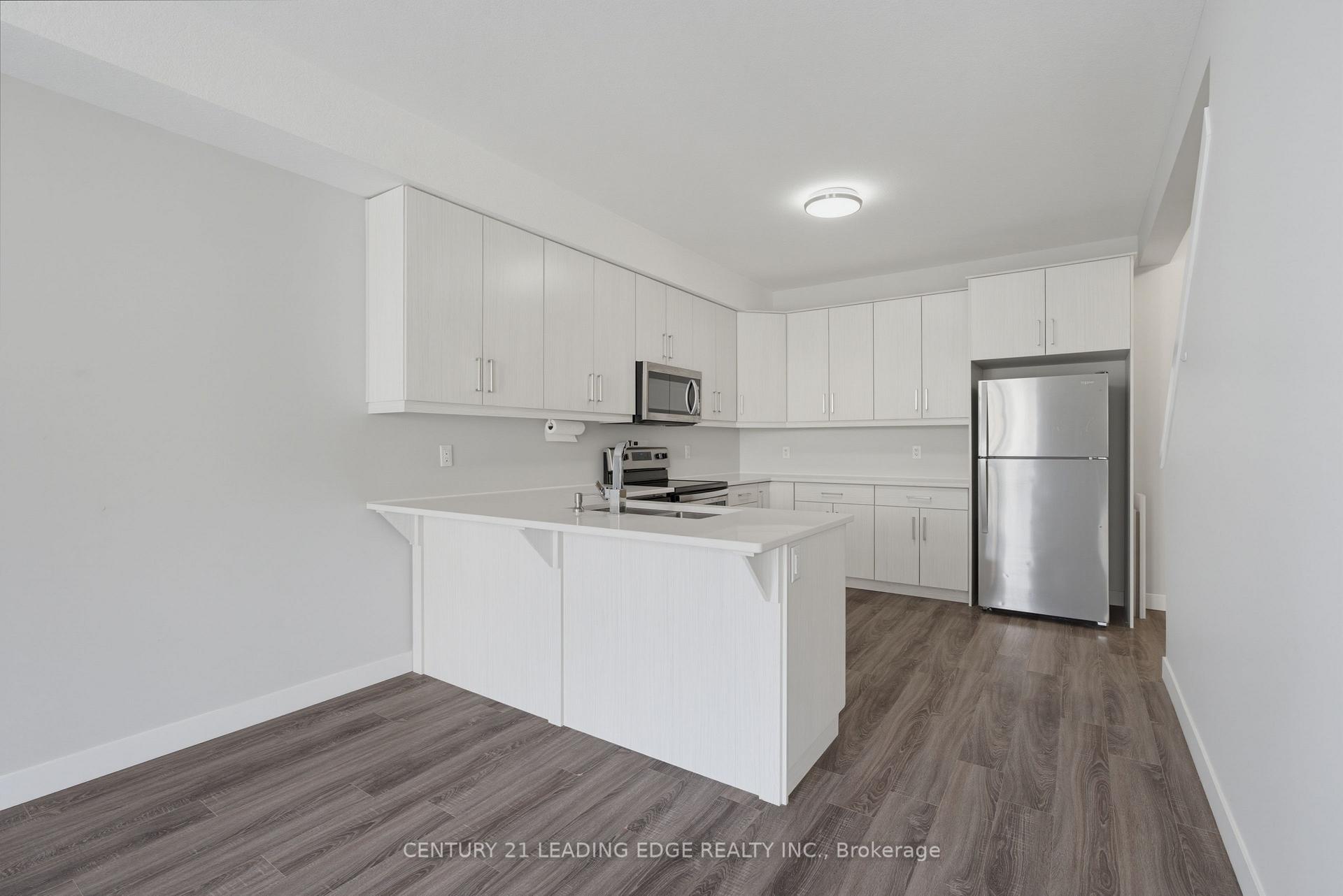 Photo 8 of 915 Georgetown Drive, London, North M — HOMEH