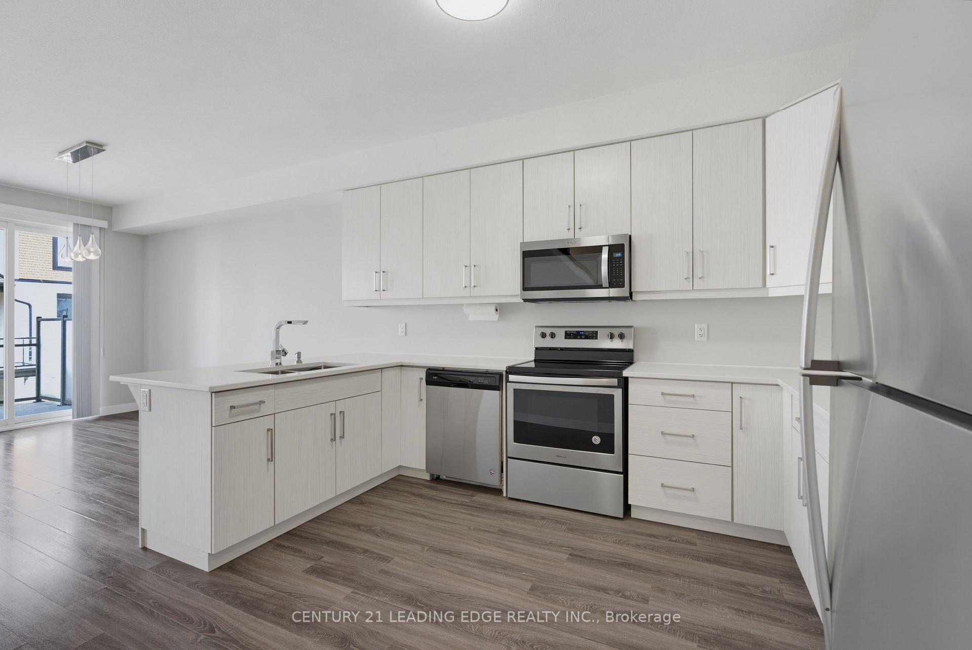 Photo 10 of 915 Georgetown Drive, London, North M — HOMEH