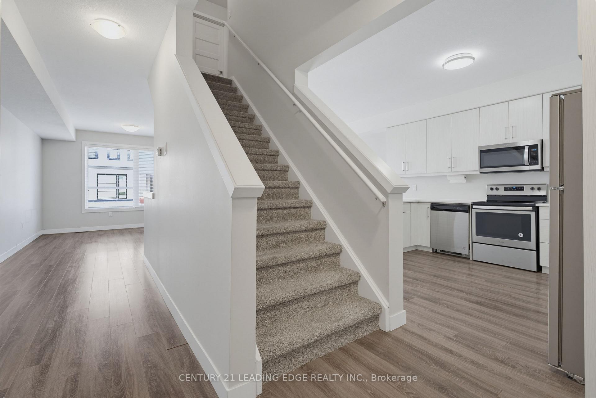Photo 18 of 915 Georgetown Drive, London, North M — HOMEH