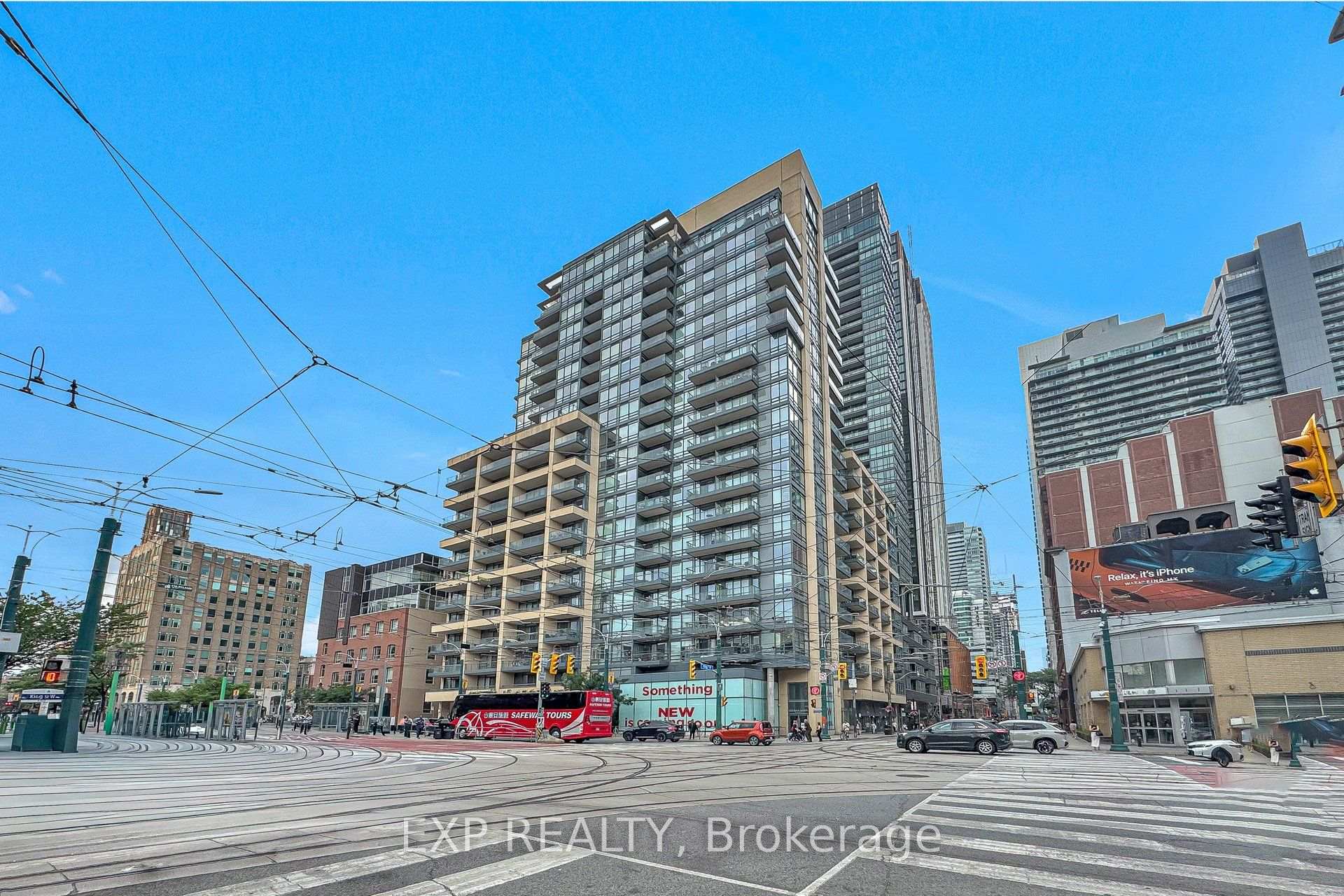Photo 1 of Unit 912, 438 King Street W, Toronto, Waterfront Communities — HOMEH