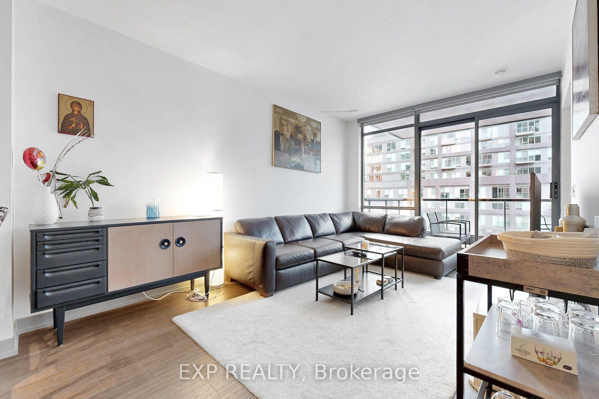 Photo 19 of Unit 912, 438 King Street W, Toronto, Waterfront Communities — HOMEH