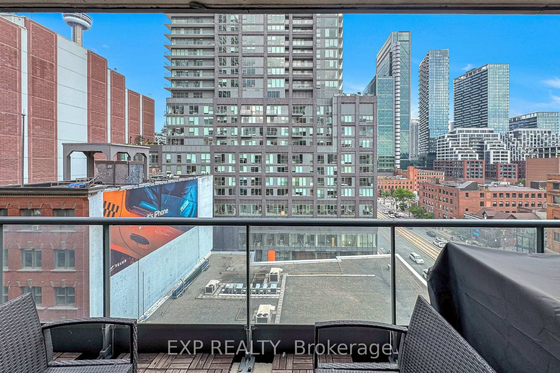 Photo 32 of Unit 912, 438 King Street W, Toronto, Waterfront Communities — HOMEH