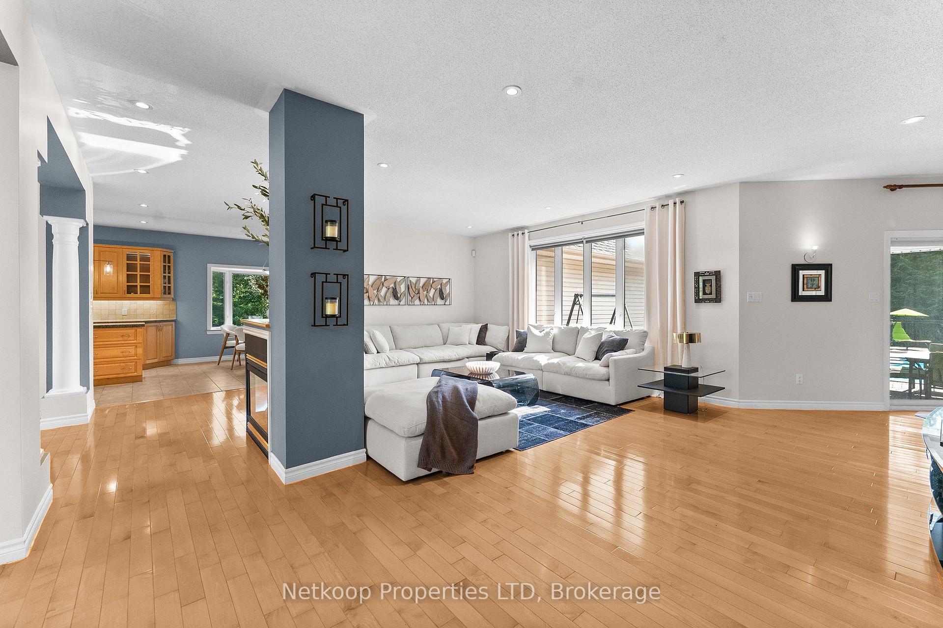 Photo 9 of 4755 Whispering Willow Drive, Ottawa, Sarsfield/Bearbrook — HOMEH