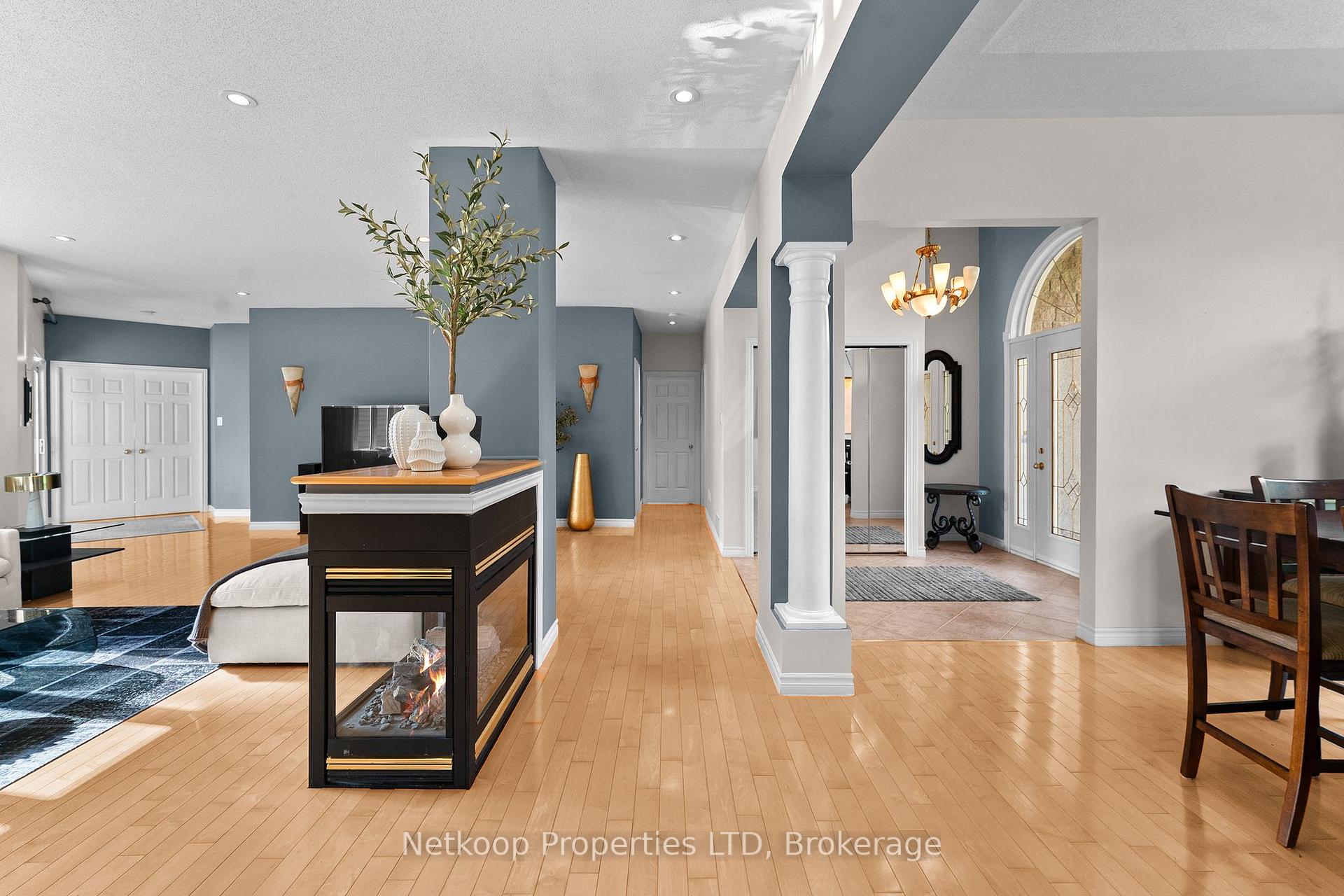 Photo 11 of 4755 Whispering Willow Drive, Ottawa, Sarsfield/Bearbrook — HOMEH