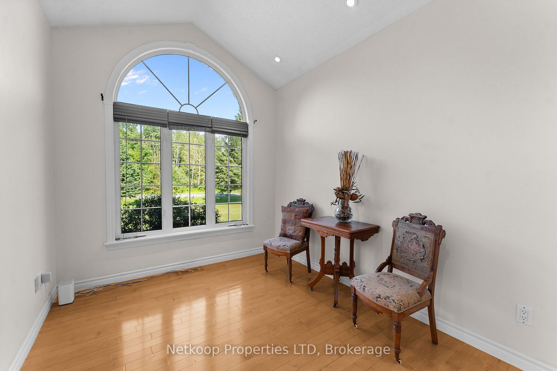 Photo 24 of 4755 Whispering Willow Drive, Ottawa, Sarsfield/Bearbrook — HOMEH