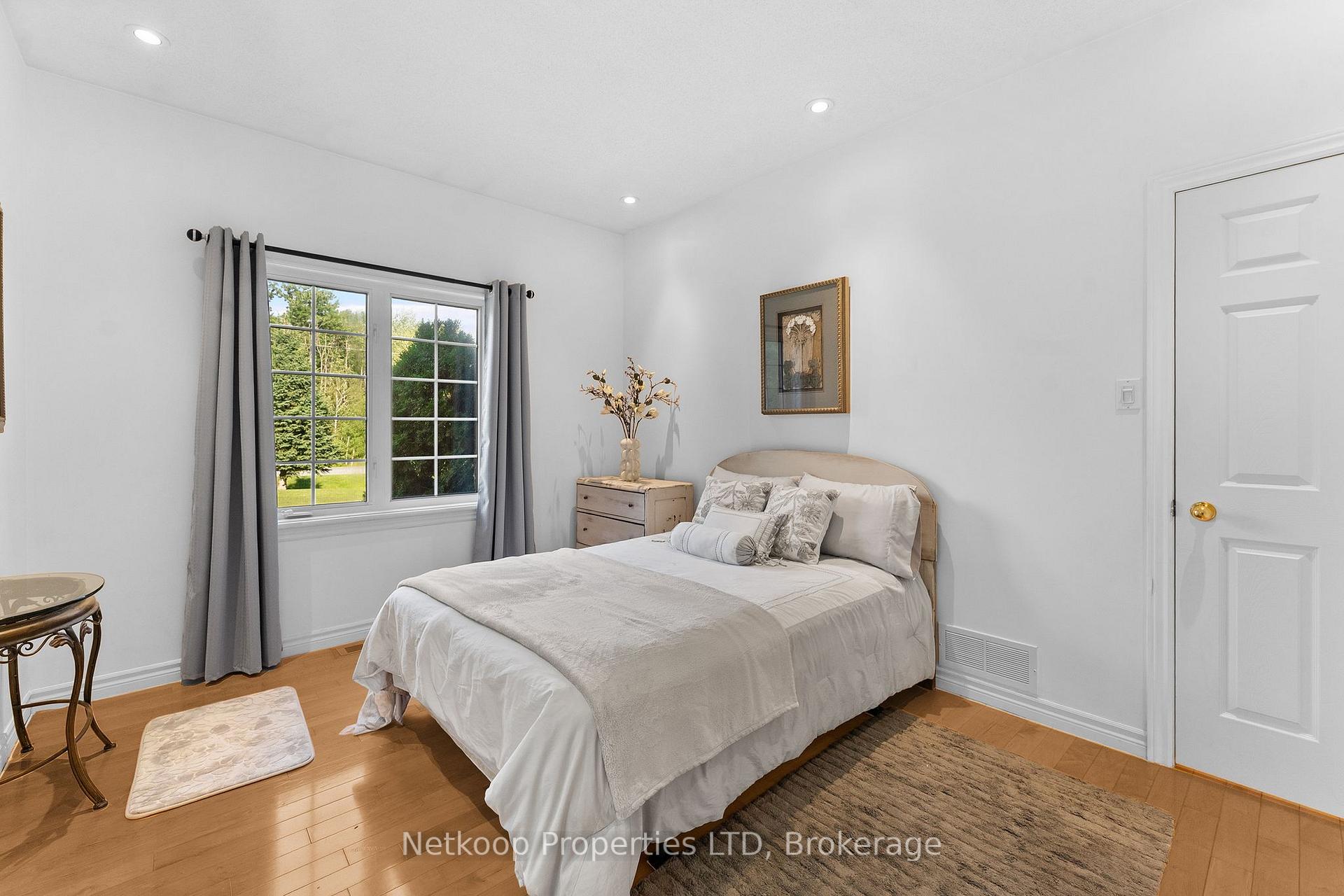 Photo 27 of 4755 Whispering Willow Drive, Ottawa, Sarsfield/Bearbrook — HOMEH