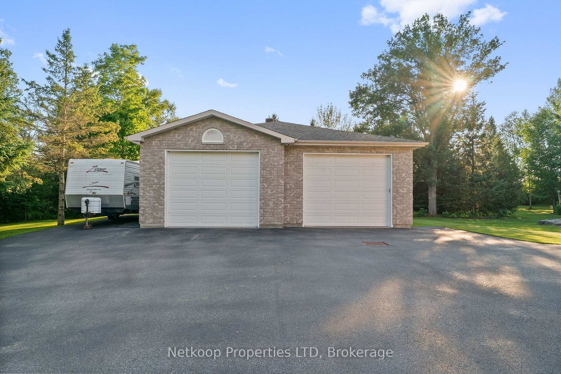 Photo 32 of 4755 Whispering Willow Drive, Ottawa, Sarsfield/Bearbrook — HOMEH
