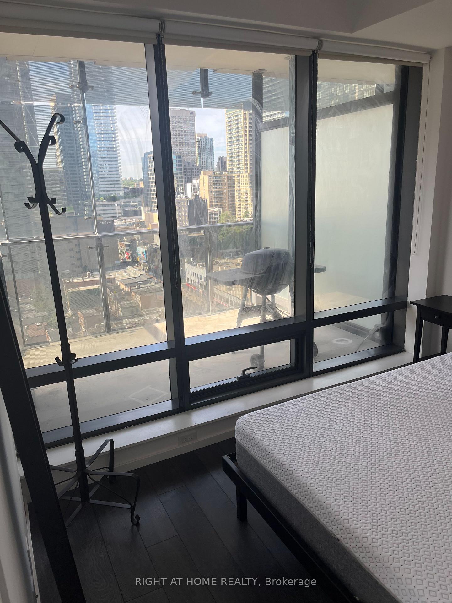 Photo 15 of Unit 1508, 5 St Joseph Street, Toronto, Bay Street Corridor — HOMEH