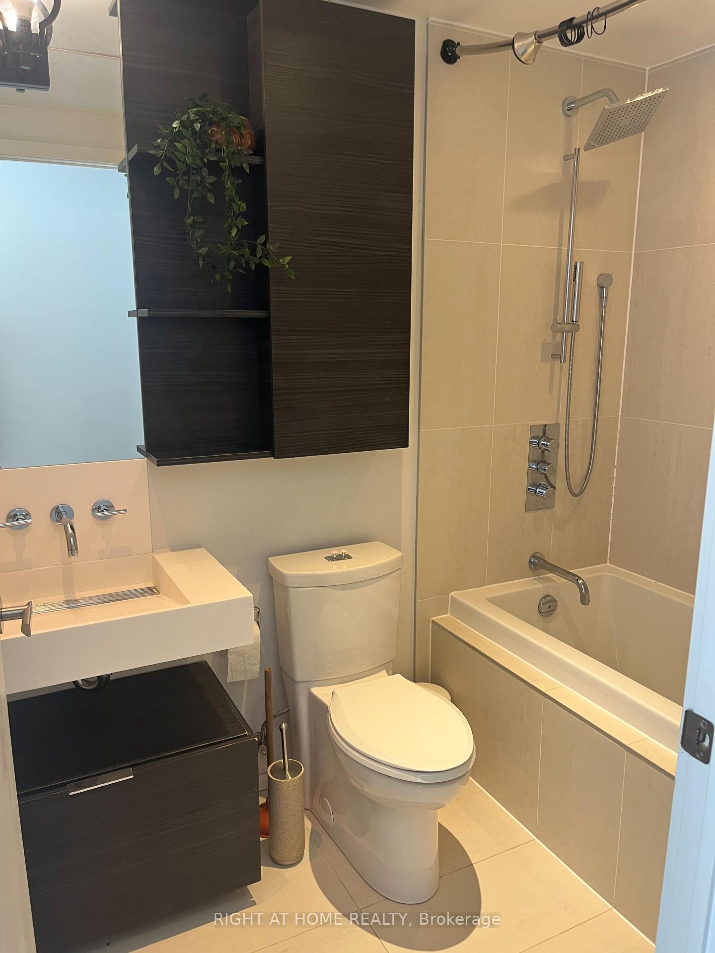 Photo 18 of Unit 1508, 5 St Joseph Street, Toronto, Bay Street Corridor — HOMEH